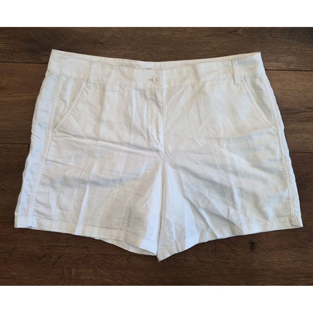Ann Taylor LOFT Shorts Linen Blend Sz 12 White Casual 6” Preppy Weekender Beach
